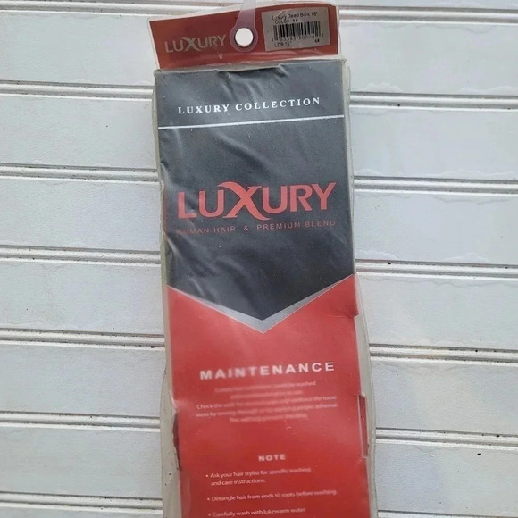 Ever Collection Human Hair Premium Blend Luxury Deep 16" Color Black #4R - Picture 2 of 8